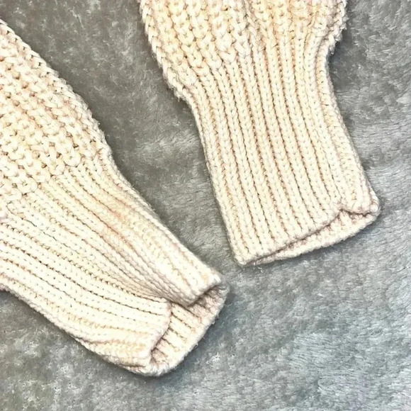 Victoria's Secret Pink V-neck shaker knit sweater Small - Picture 4 of 11